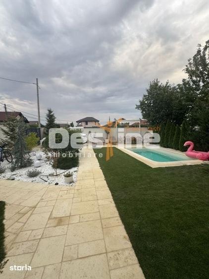 Casă cu 4 camere cu Teren 555 Mp în Malu Mare