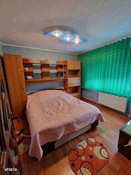 De vanzare apartament cu 3 camere,balcon, decomandat,mobilat 49900euro - 5