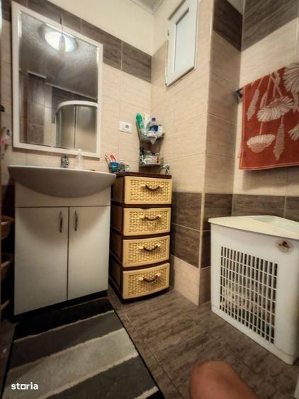 Apartament cu 3 camere decomandat în Rogerius