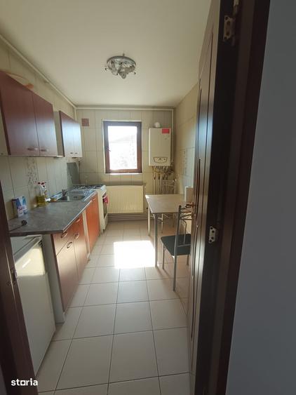 Vanzare apartament 3 camere Targoviste- zona Balaban - 1