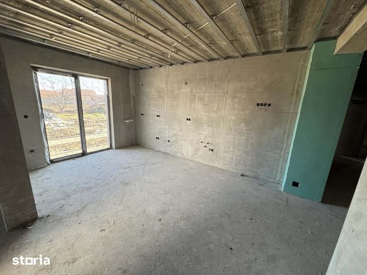 Apartament cu 2 camere în Micro 17