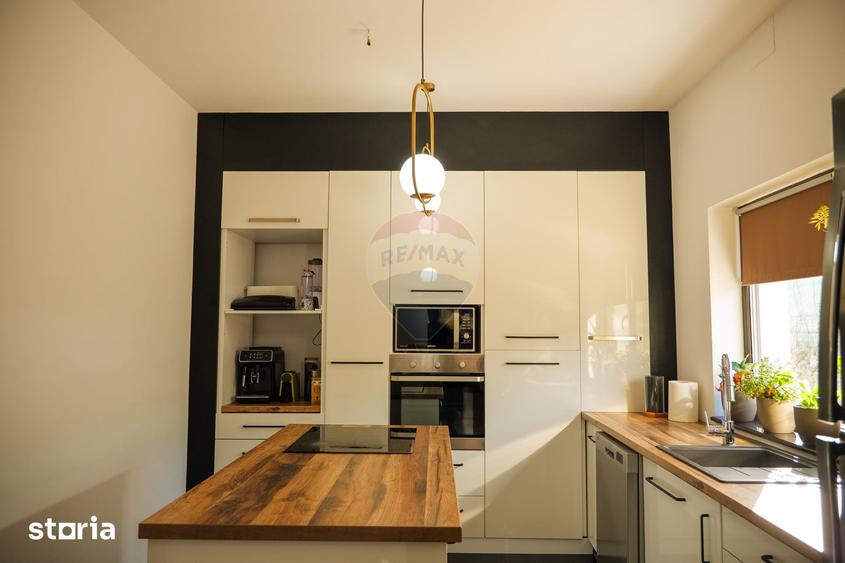 Casa moderna, ultrafinisata, cu gradina - str. Sandulesti - 19