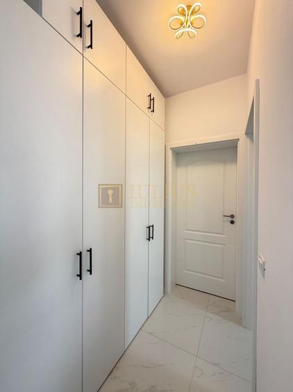 Apartament cu 2 camere semidecomandat, mobilat în Giroc