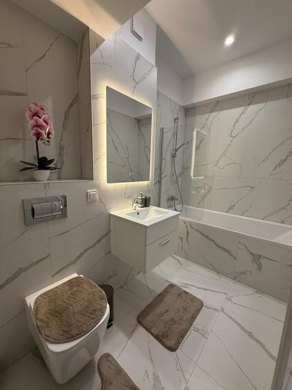 Apartament cu 2 camere decomandat, mobilat în Pipera