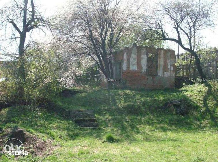 Teren de 3682 mp, în Măneciu