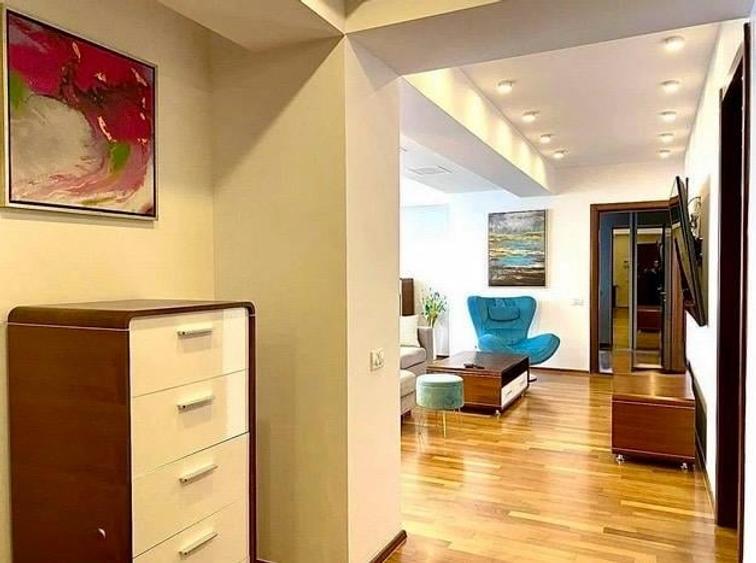 Apartament cu 3 camere decomandat în Herăstrău