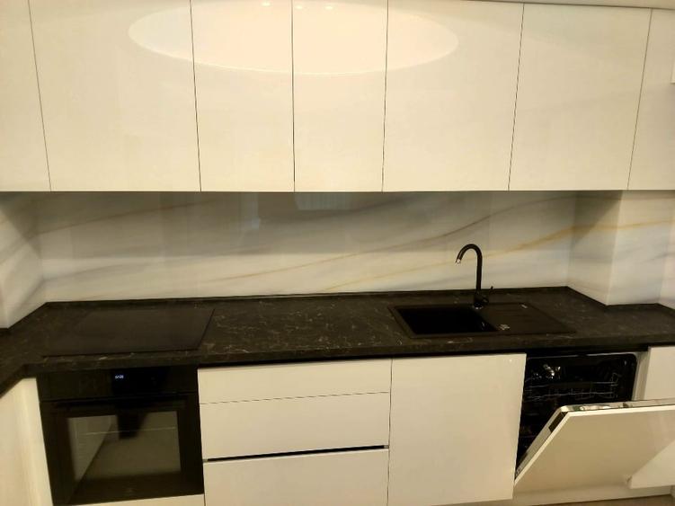 Proprietar Direct - ofer factura catre firme. Apartament 3 camere Cortina Nord - 5