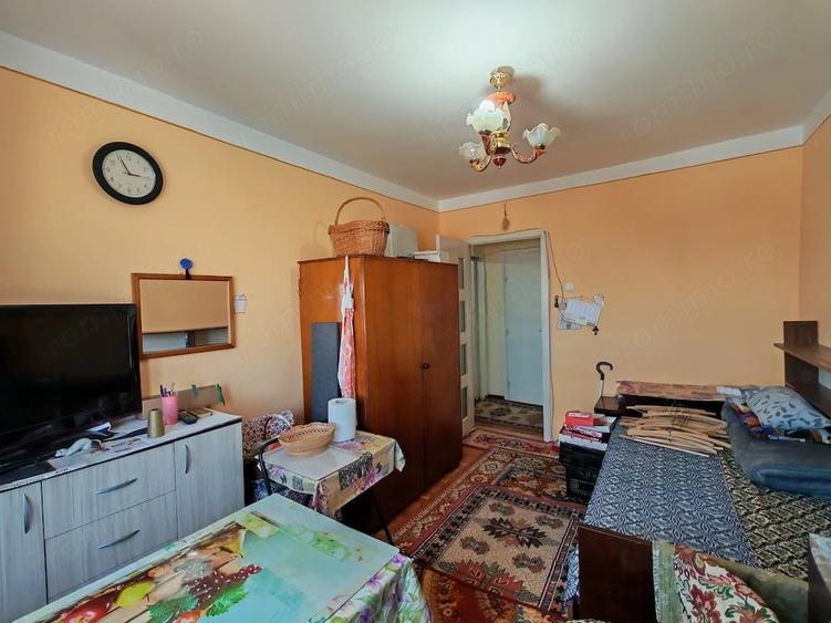 Apartament cu 2 camere semidecomandat în Odobescu