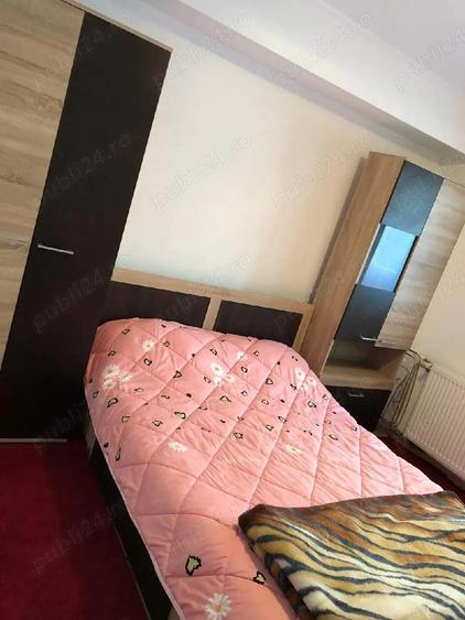 Garsonieră decomandată în Girocului