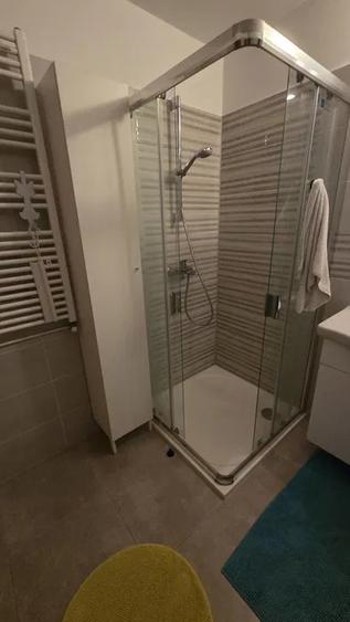 Apartament cu 2 camere semidecomandat, mobilat în Politehnica