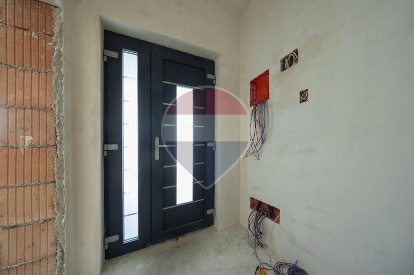 Casă cu 3 camere cu Teren 630 Mp în Hărman