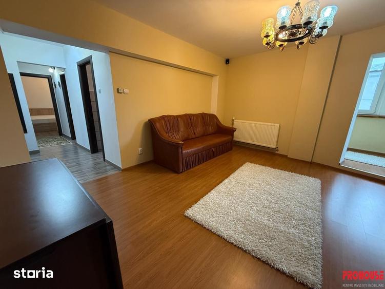 Apartament cu 3 camere în Mioriței