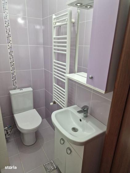 Apartament cu 3 camere decomandat în Km 5