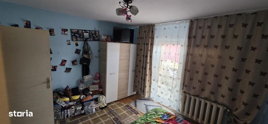 Apartament 2 camere | Micro 2 | Etaj 4/4 | Suprafa?a mare | 2 balcoane - 6