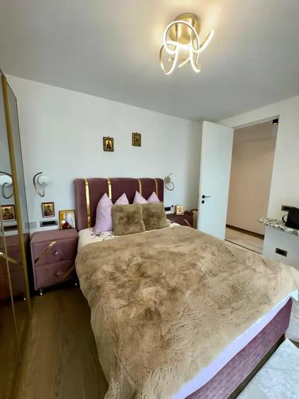 Apartament cu 3 camere decomandat, mobilat în Ultracentral