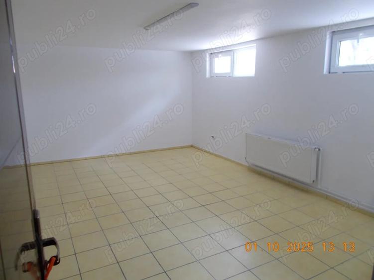 Spațiu comercial, de 550 mp, în Central