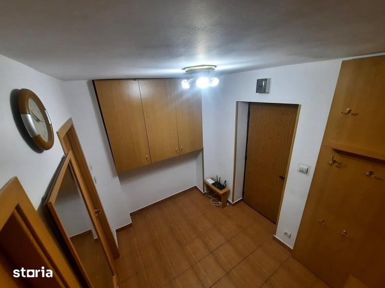 Garsonieră decomandată în Nerva Traian
