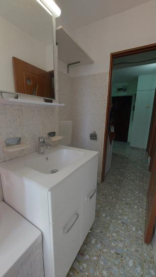 Apartament cu 2 camere decomandat în Cantemir