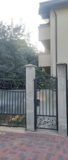 Casă cu 3 camere în Theodor Pallady