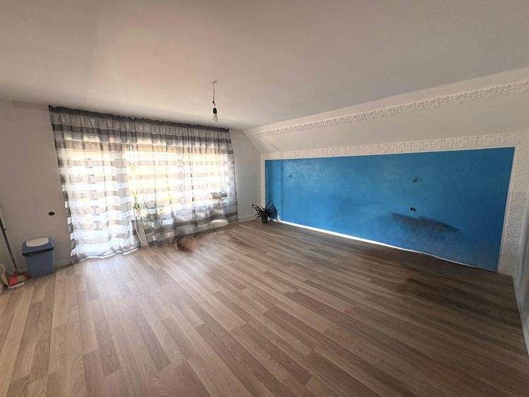 Casă individuală cu 3 camere cu Canalizare în Someșeni