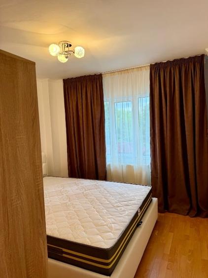 Apartament cu 2 camere decomandat, mobilat în Central