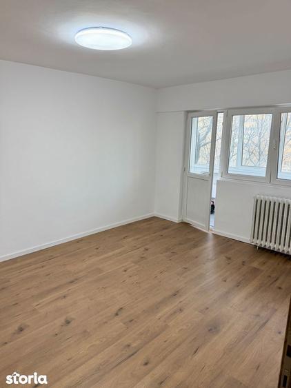 Apartament cu 3 camere decomandat, mobilat în Militari