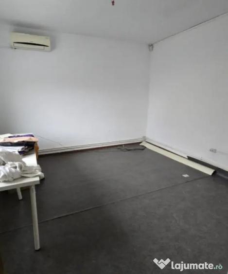 Casă cu 2 camere cu Teren 1200 Mp în 1 Mai