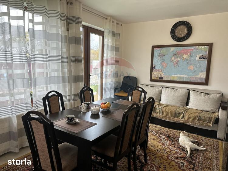 Casă cu 4 camere cu Teren 5000 Mp în Girov