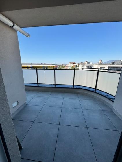 Apartament cu 2 camere decomandat, mobilat în Hotvon