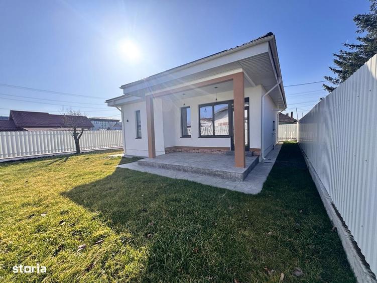 Casă cu 4 camere cu Teren 350 Mp în Crevedia