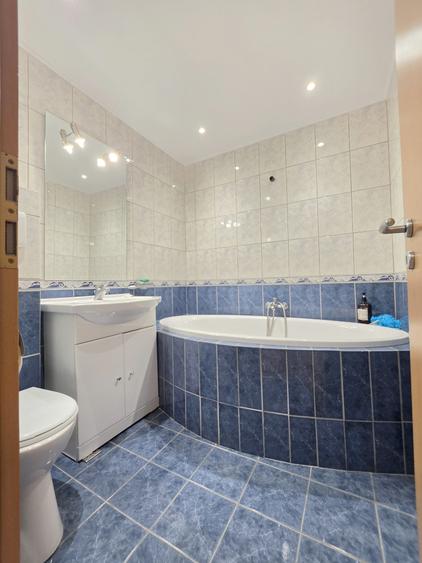 Apartament cu 2 camere semidecomandat în 13 Septembrie