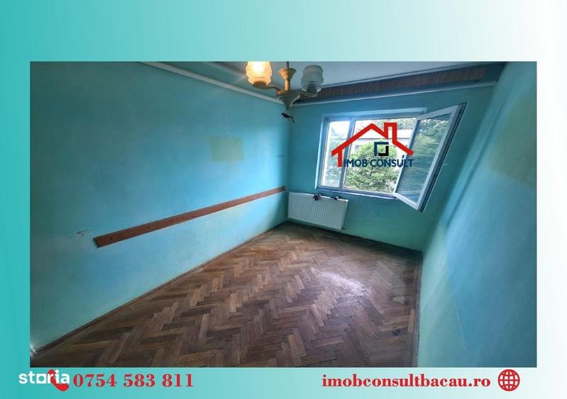Apartament cu 3 camere semidecomandat în Banca Națională