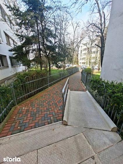 Apartament 3 camere bloc H metrou N. Grigorescu - 19