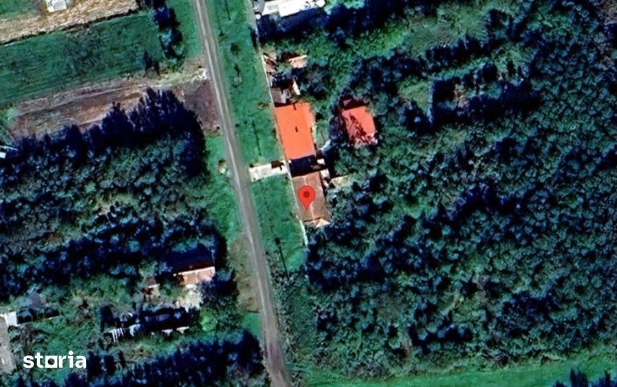 Casă cu 2 camere cu Teren 1545 Mp în Central