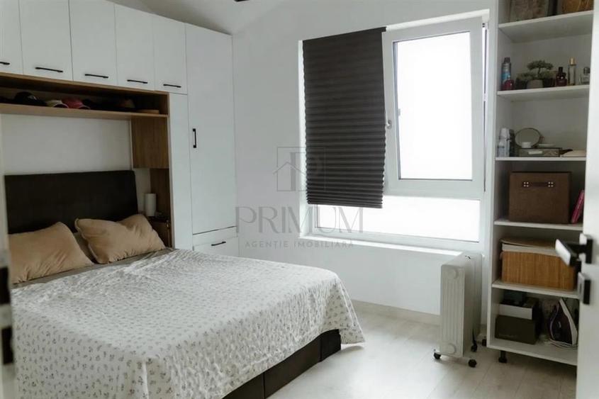 Apartament cu 3 camere decomandat, mobilat în Dumbrăvița