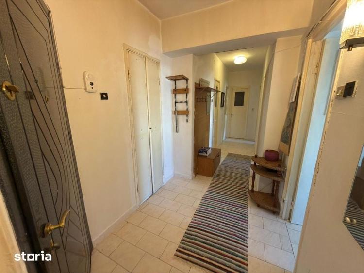 Apartament cu 3 camere decomandat în Ultracentral