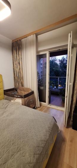 Apartament cu 3 camere decomandat, mobilat în Dristor