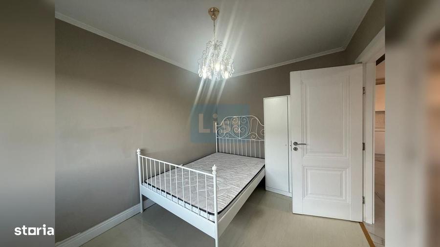 Apartament cu 3 camere semidecomandat în Baciu