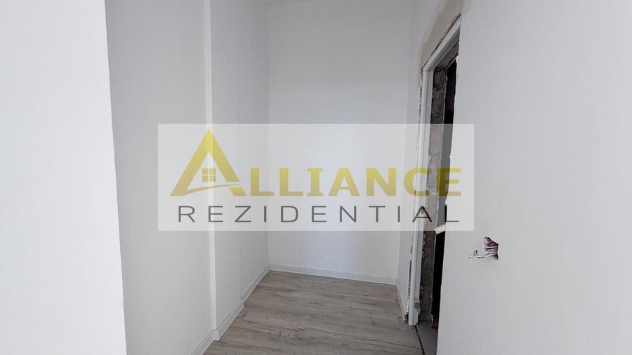 Casă individuală cu 4 camere cu Canalizare în Berceni