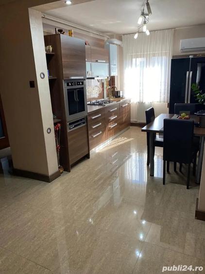 Apartament cu 3 camere decomandat în Ultracentral