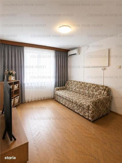 Apartament cu 3 camere în Florilor