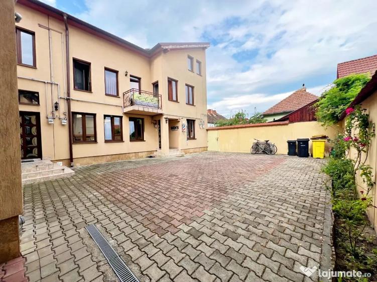 Apartament cu 2 camere decomandat în Terezian