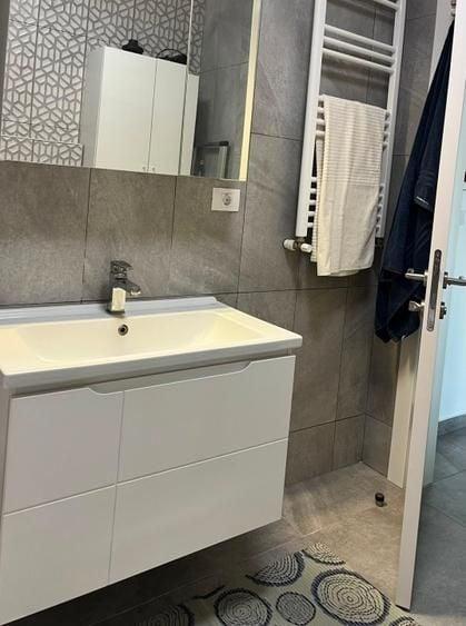 Apartament cu 2 camere decomandat în Inel II