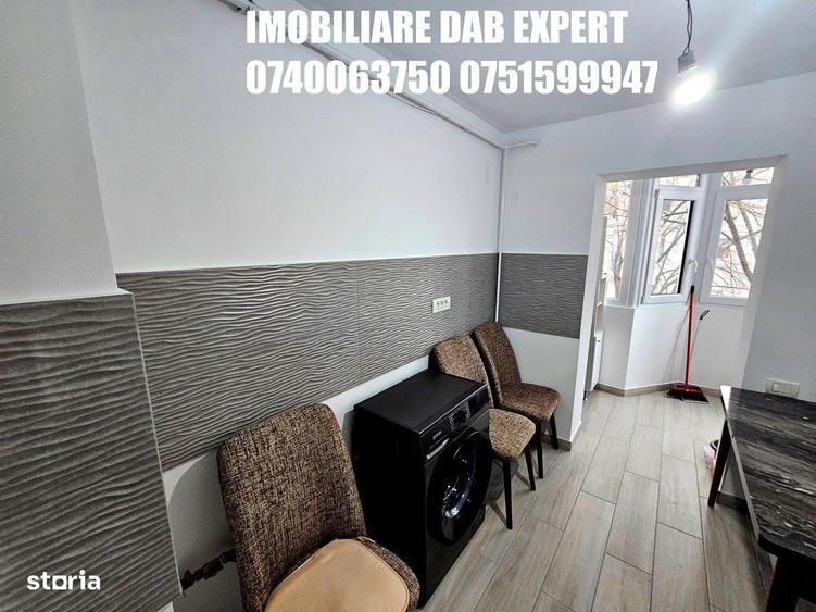 Apartament cu 2 camere în Micro 17