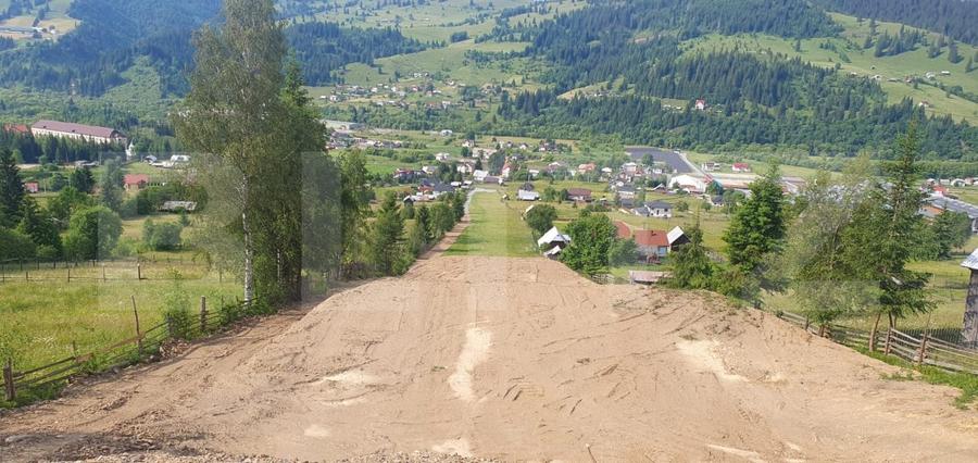 Teren Construcții intravilan de 9755 mp, în Vatra Dornei