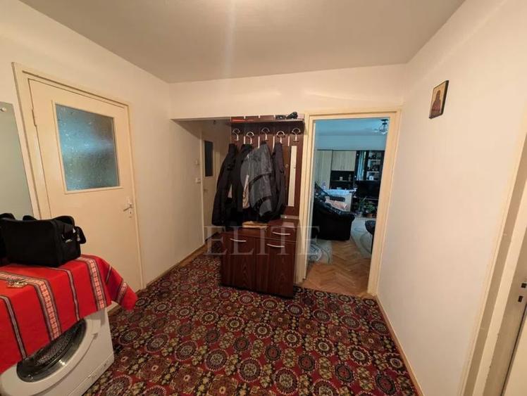 Apartament cu 4 camere decomandat, mobilat în Mănăștur