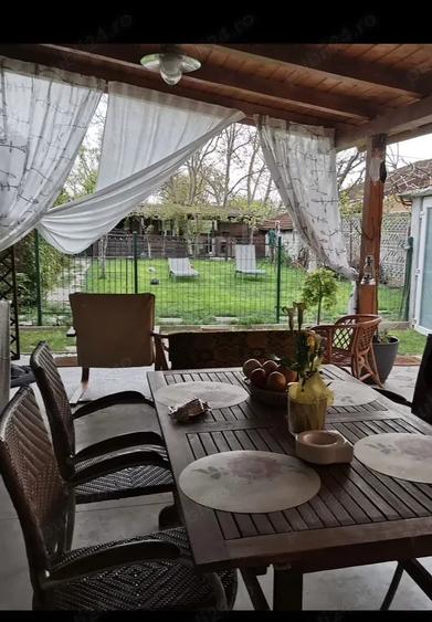 Casă cu 4 camere cu Teren 477 Mp în Fratelia