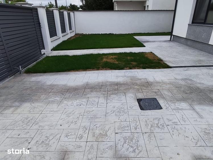 Casă cu 6 camere cu Teren 480 Mp în Mogoșoaia