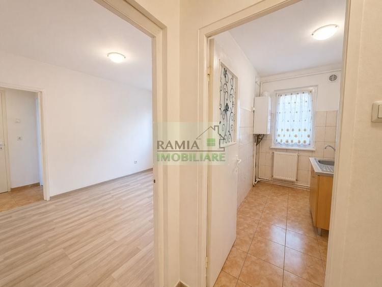 Apartament cu 2 camere semidecomandat în Gemenii