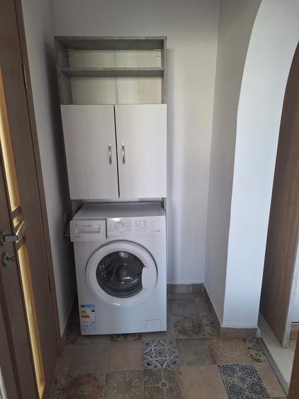 Apartament cu 2 camere semidecomandat în Berceni
